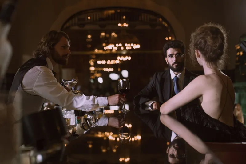 Swipe Left on Your Wallet: Surviving Scottsdale's Most Ruthless Dating Scene